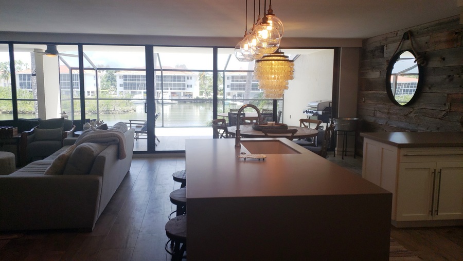 Breakfast Bar